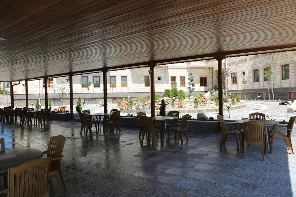 Ozsoy Apart Aparthotel Ürgüp Rum bild